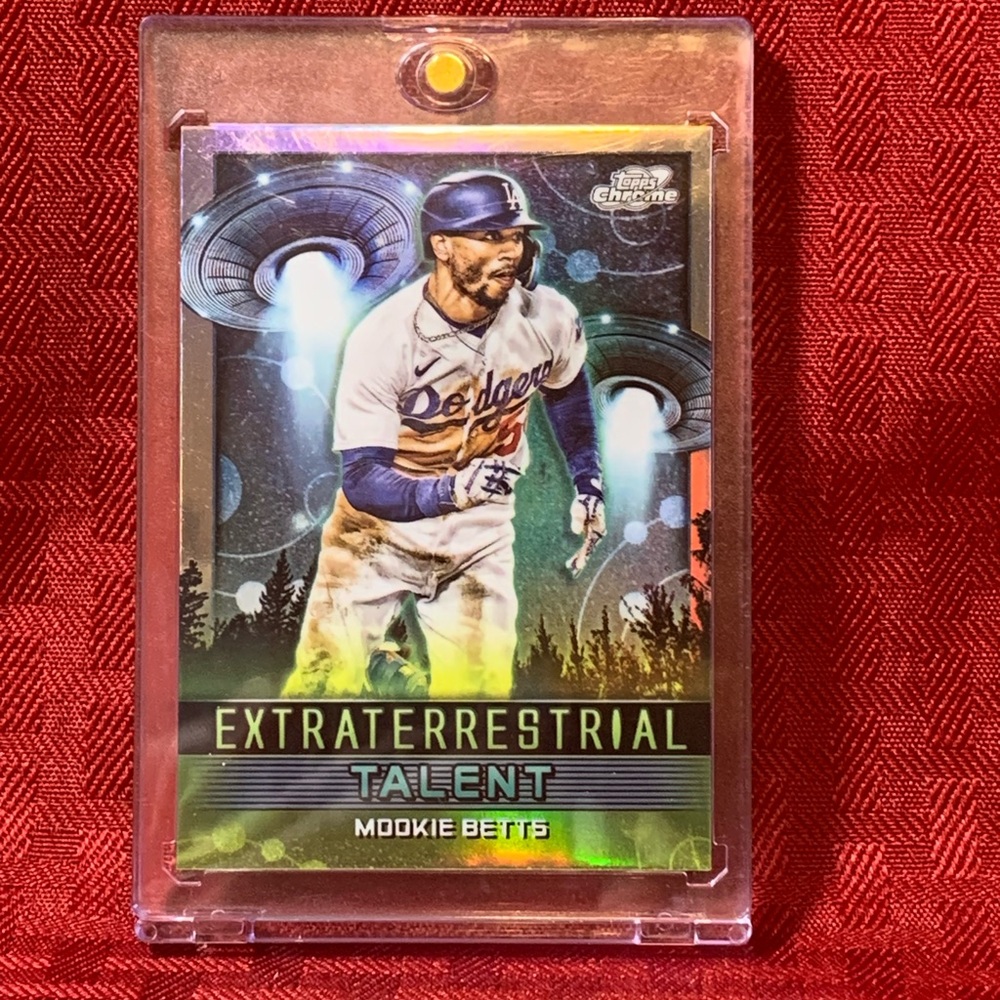 Mookie Betts Extraterrestrial Talent Trading Card